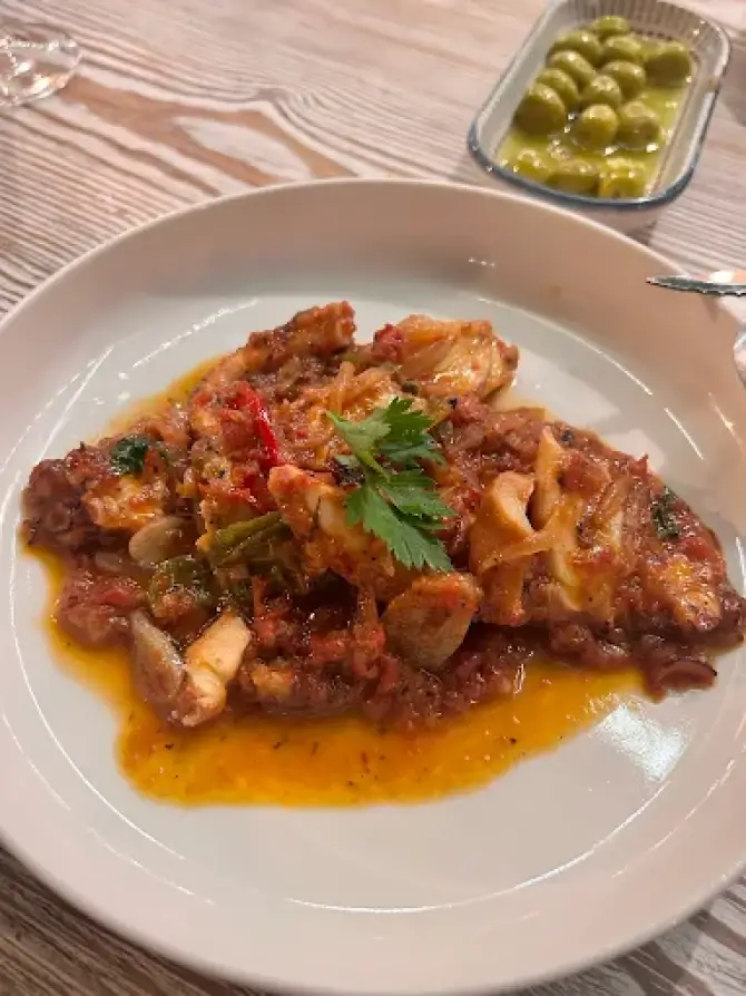 Horasan Balık Restoran - İzmir Mekan Rehberi