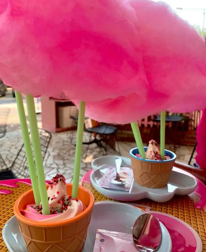 Ice Cloud Dondurma - İzmir Mekan Rehberi
