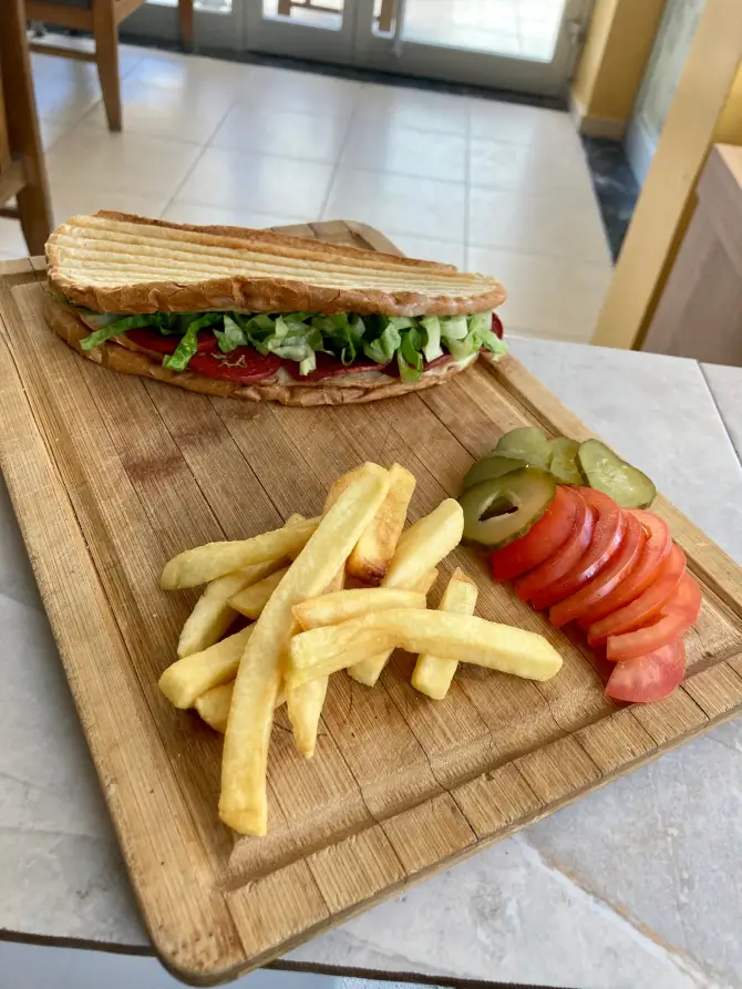 İdil Cafe - İzmir Mekan Rehberi