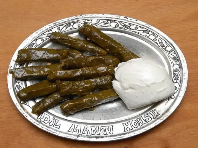 İdil Mantı Evi - İzmir Mekan Rehberi