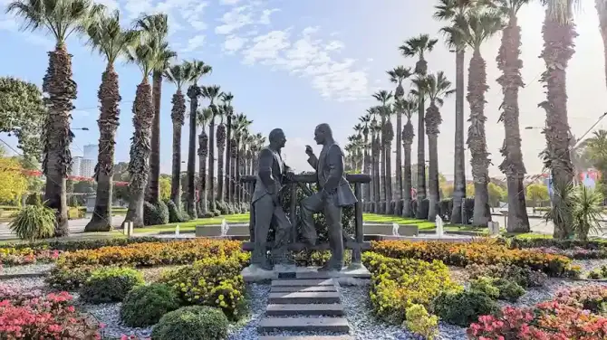 Kültürpark İzmir - İzmir Mekan Rehberi