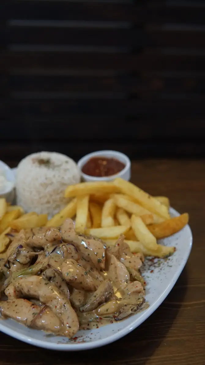 Koala Berlin Cafe - İzmir Mekan Rehberi