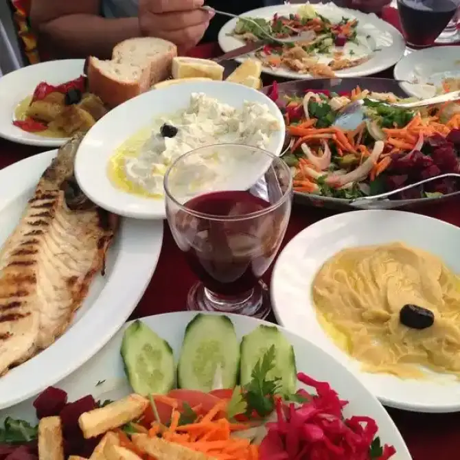 Alem Balık Evi Seferihisar - İzmir Mekan Rehberi
