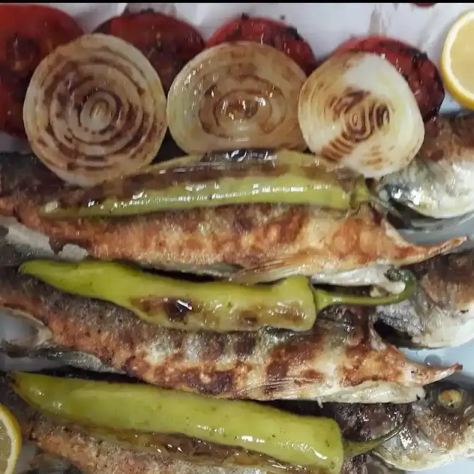 Alo Balık Satış Pişirme ve Meze Evi - İzmir Mekan Rehberi