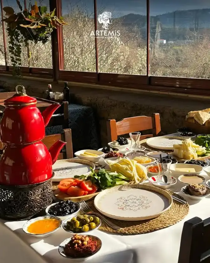 Şirince Artemis Restaurant - İzmir Mekan Rehberi