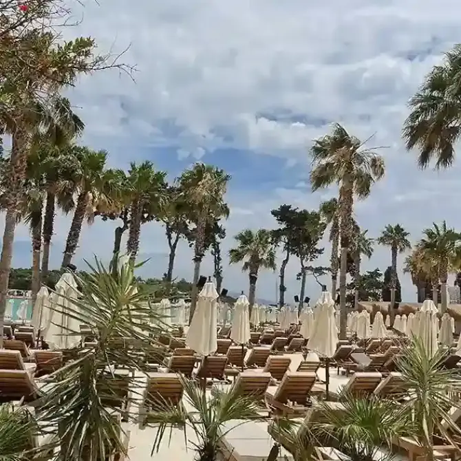 Mano Del Sol Beach - İzmir Mekan Rehberi