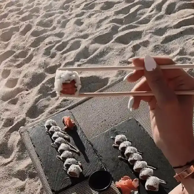 Mano Del Sol Beach - İzmir Mekan Rehberi