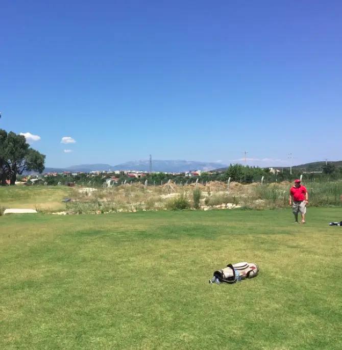 İZMİR GOLF KULÜP - İzmir Mekan Rehberi