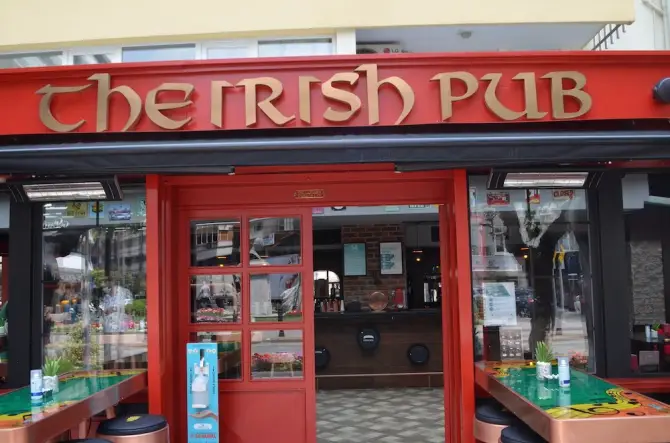 Irish Pub Alsancak - İzmir Mekan Rehberi