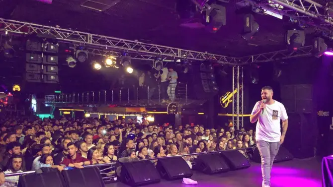 Ooze Venue - İzmir Mekan Rehberi