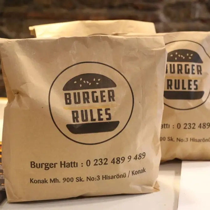 BURGER RULES - İzmir Mekan Rehberi
