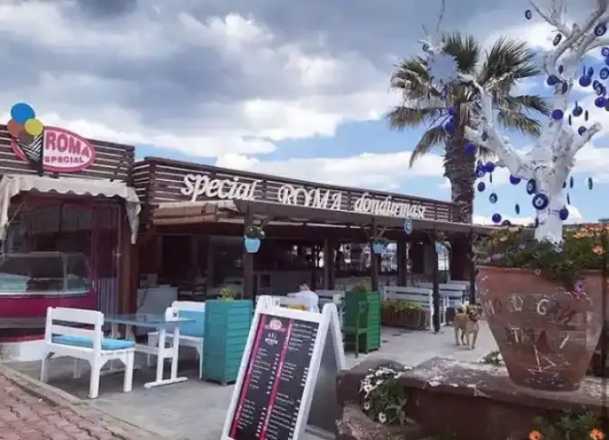 Special Roma Dondurma & Patisseria - İzmir Mekan Rehberi