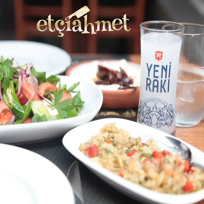 Etçi Ahmet Bostanlı - İzmir Mekan Rehberi