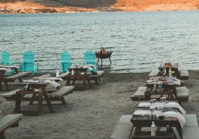 Alaçatı Kafası - İzmir Mekan Rehberi