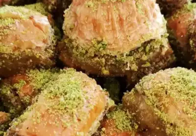 Antepli Gazibey Baklavaları fotoğraf 1 - İzmir Mekan Rehberi