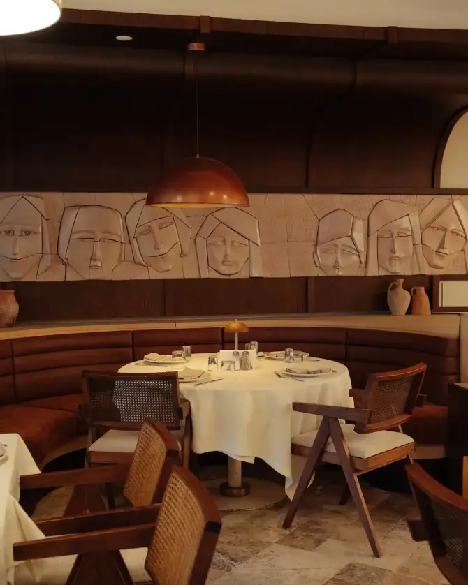 Ataşe Restaurant - İzmir Mekan Rehberi