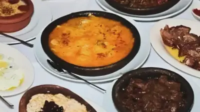 Avlu Urla Bistro & Bar & Patisserie