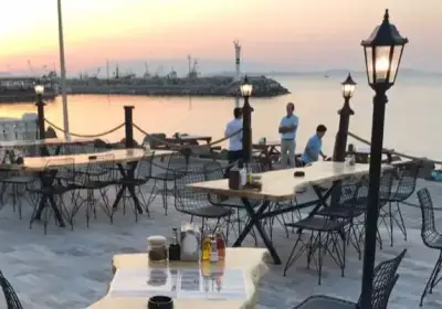 Bonjour Balık & Güveç Evi fotoğraf 1 - İzmir Mekan Rehberi