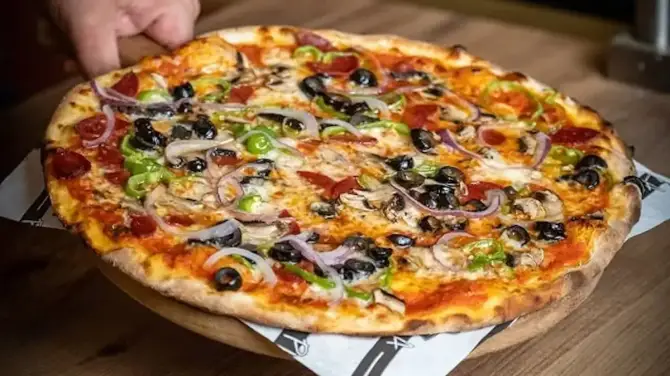 Bring Pizza Bayraklı - İzmir Mekan Rehberi
