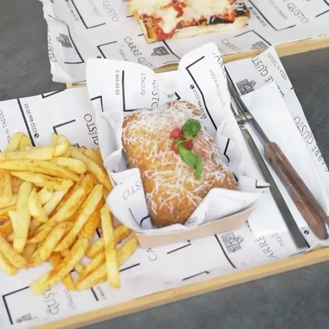 Carre Gusto Pizza - İzmir Mekan Rehberi