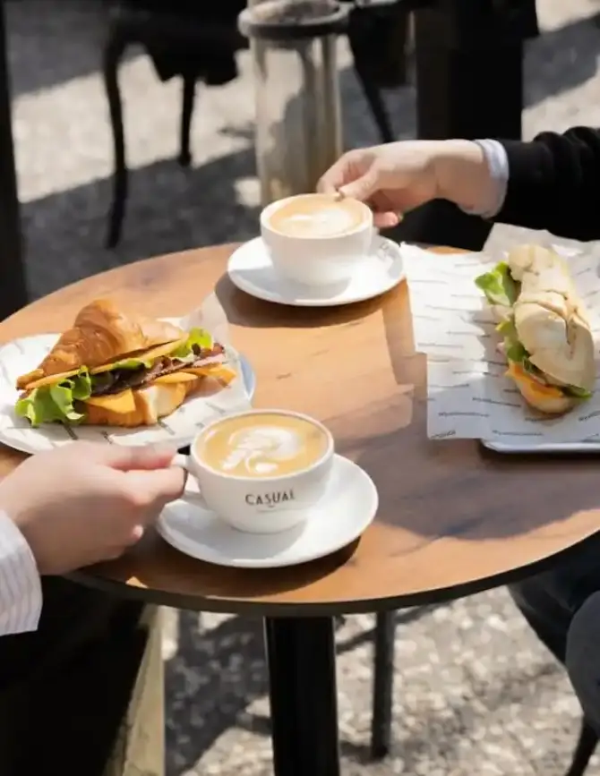 Casual Coffee Bakery Buca - İzmir Mekan Rehberi