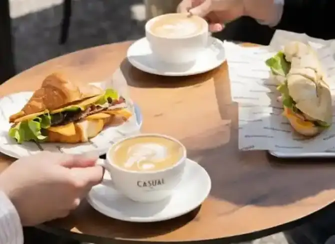 Casual Coffee Bakery Buca - İzmir Mekan Rehberi
