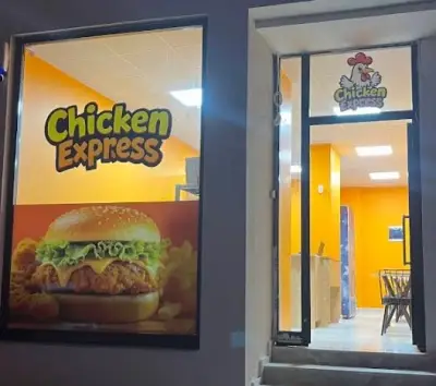 Chicken Express  Karşıyaka fotoğraf 1 - İzmir Mekan Rehberi