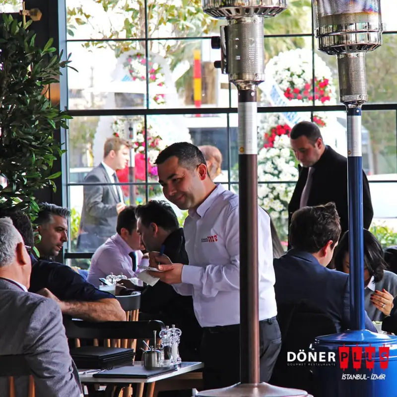 Döner Plus İzmir - İzmir Mekan Rehberi