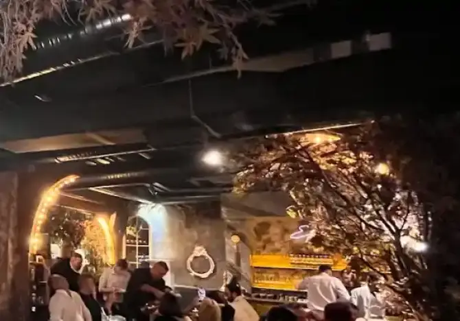 Efendiler Kulubü - İzmir Mekan Rehberi