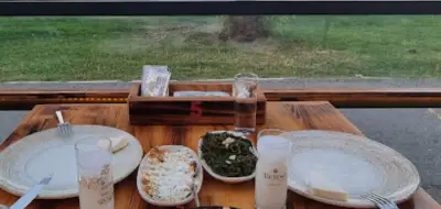 Egeli Restaurant Güzelyalı fotoğraf 1 - İzmir Mekan Rehberi