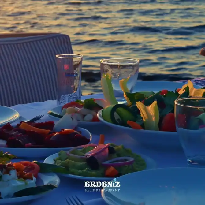 Erdeniz Balık Restaurant - İzmir Mekan Rehberi