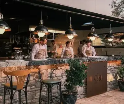 Gia Restaurant 