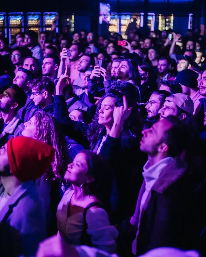 Hangout PSM - İzmir Mekan Rehberi