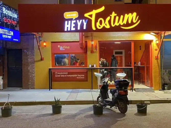 Hey Tostum - İzmir Mekan Rehberi