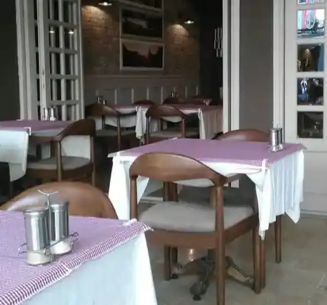 Rosa Del Vento - İzmir Mekan Rehberi