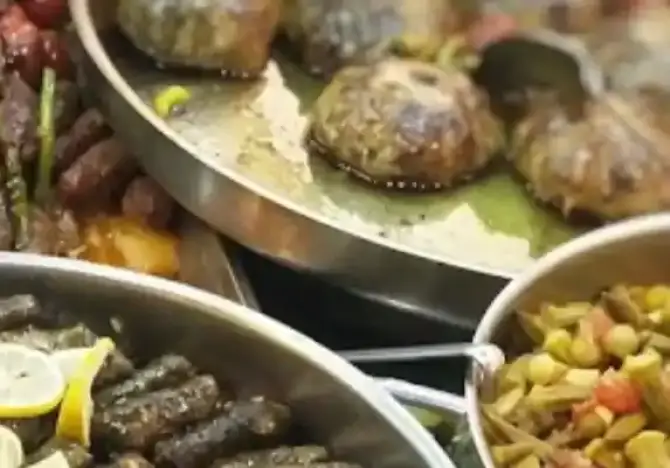 Mahmut Usta Esnaf Lokantası - İzmir Mekan Rehberi