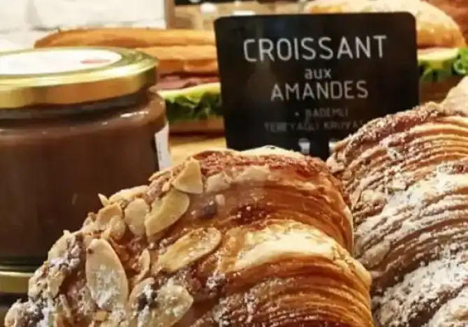 Leone Patisserie & Boulangerie Alsancak - İzmir Mekan Rehberi