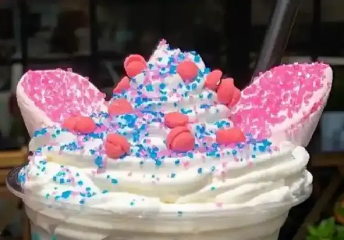 Bubblin Bubble Waffle Alsancak - İzmir Mekan Rehberi