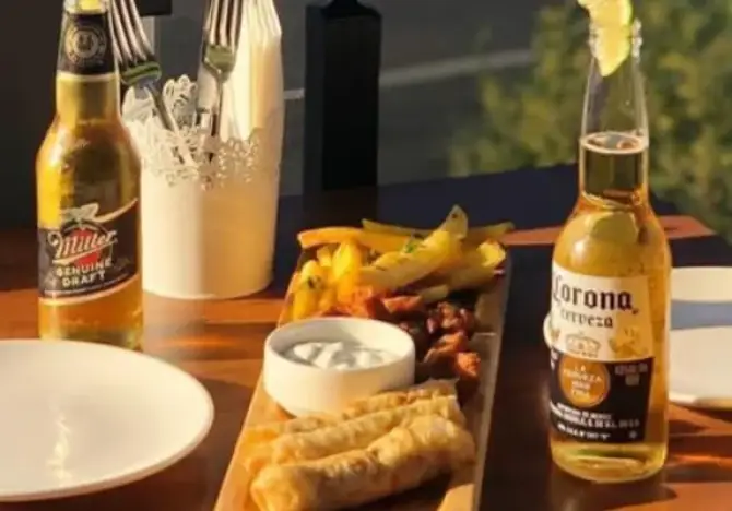 Dut Cafe Restaurant - İzmir Mekan Rehberi