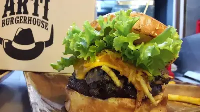 Artı Burger House