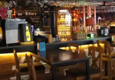 Schanze Bistro fotoğraf 1 - İzmir Mekan Rehberi