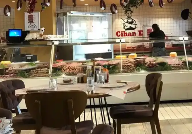 Cihan Et Kasap ve Et Pişiricisi - İzmir Mekan Rehberi