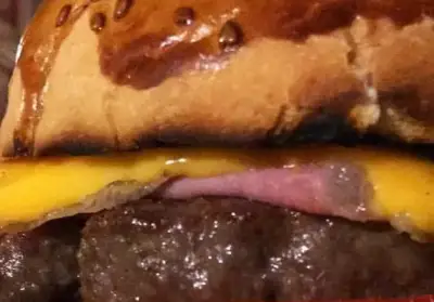 İris Art & Steakhouse Alaçatı