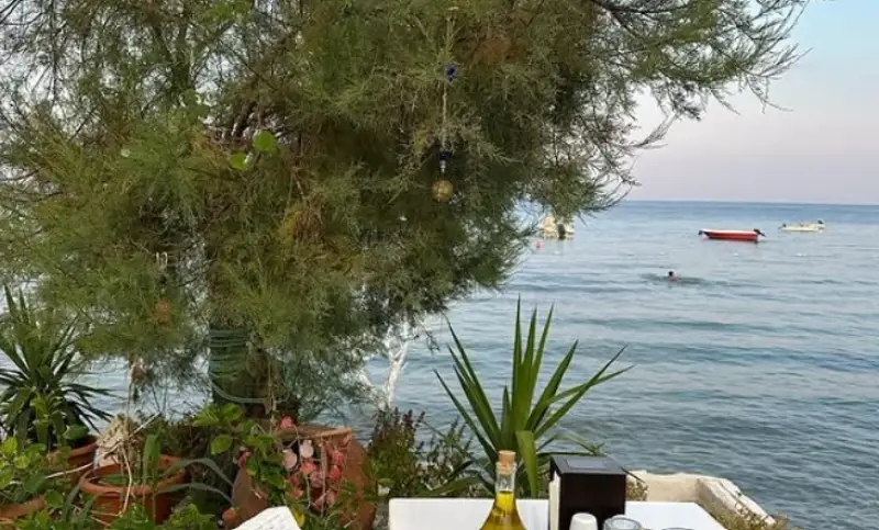 İsmetin Yeri Karaburun - İzmir Mekan Rehberi