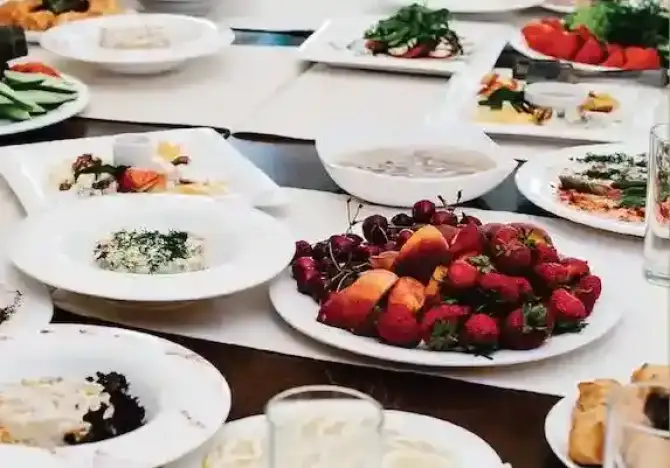 Kordon Yengeç Restaurant - İzmir Mekan Rehberi