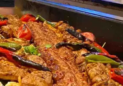 Kebabi Bayraklı