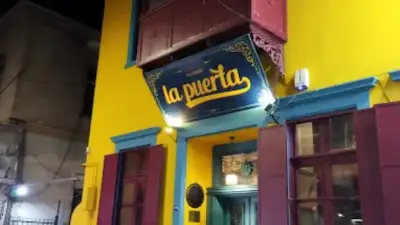 La Puerta Pub Alsancak fotoğraf 1 - İzmir Mekan Rehberi