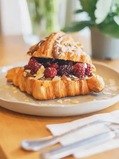 le dimanche bostanli frambuaz kruvasan