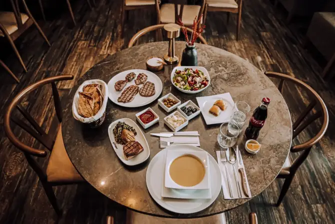 Lezzet Steakhouse - İzmir Mekan Rehberi