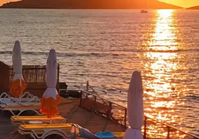 Lighthouse Beach Phokaia fotoğraf 1 - İzmir Mekan Rehberi